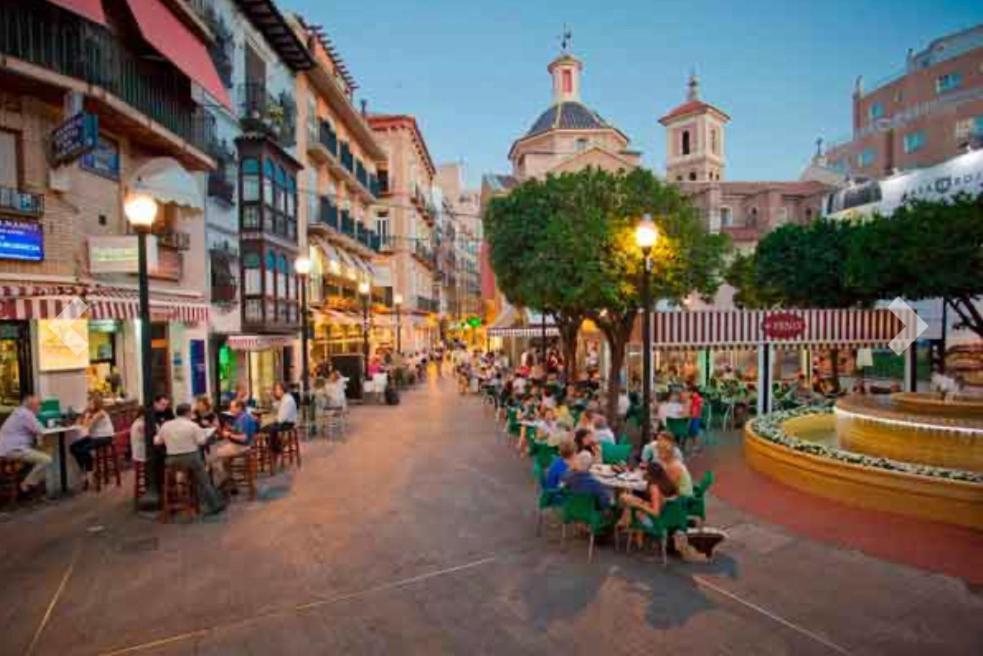 Centro Plaza Sardoy Lägenhet Murcia Exteriör bild